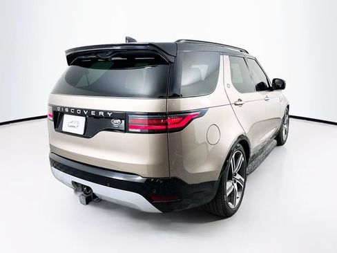 Used 2023 Land Rover Discovery Metropolitan Edition AWD/4WD image 5