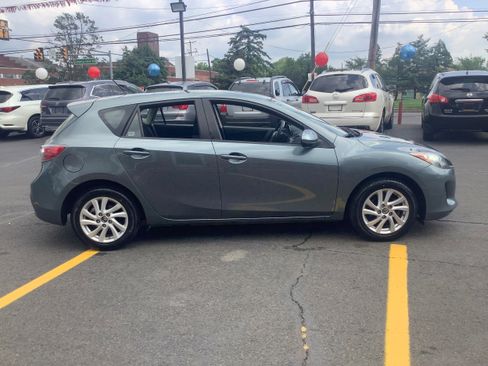 Used 2013 MAZDA MAZDA3 i Touring image 8