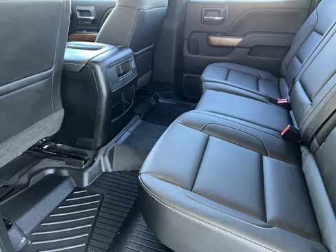 Used 2019 Chevrolet Silverado 2500 LTZ w/ Duramax Plus Package AWD/4WD image 18