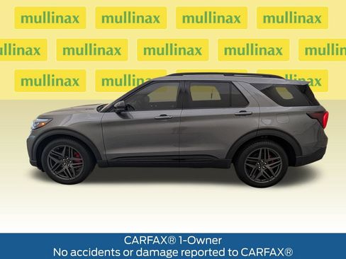 Used 2025 Ford Explorer ST w/ Sun And Sound Package AWD/4WD image 10