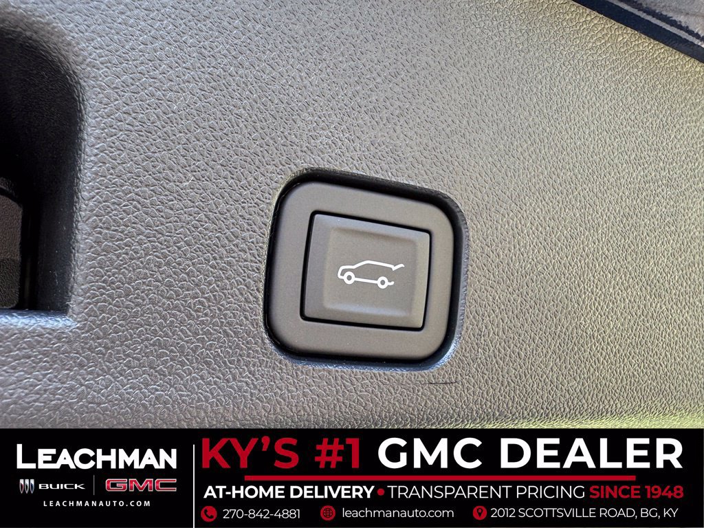 New 2027 Buick Enclave Preferred w/ LPO, Floor Liner Package FWD image 30