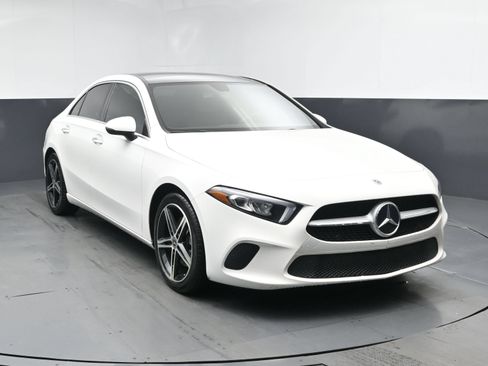Used 2022 Mercedes-Benz A 220 4MATIC w/ Premium Package Lite image 2