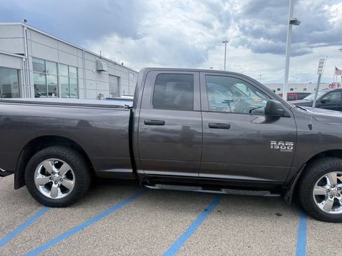 Used 2019 RAM 1500 Express w/ Express Value Package AWD/4WD image 4