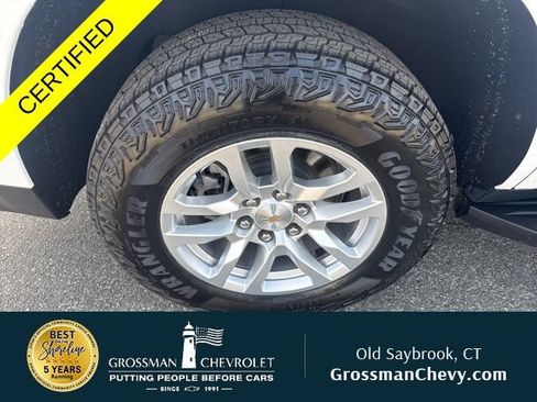 Used 2024 Chevrolet Tahoe LT AWD/4WD image 34