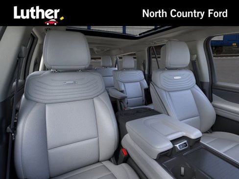 New 2026 Ford Expedition Max Platinum image 10