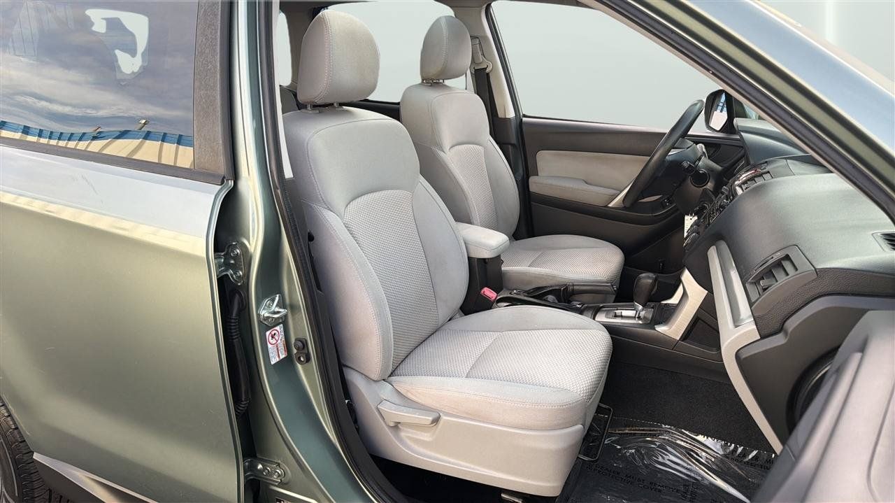 Used 2014 Subaru Forester 2.5i Premium w/ Protection Package #1 AWD/4WD image 14
