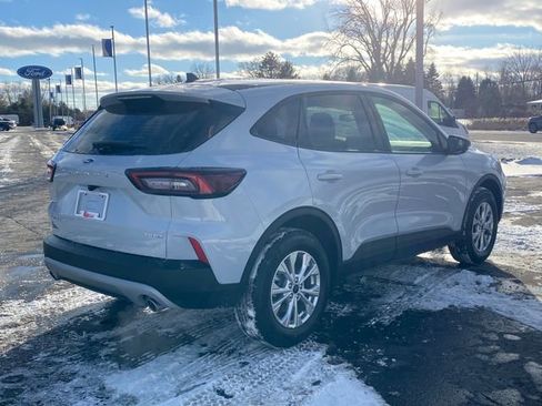 New 2026 Ford Escape Active image 7