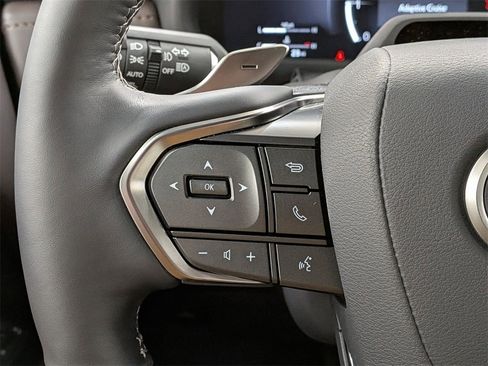 New 2025 Lexus LX 600 4WD w/ Luxury Package image 24