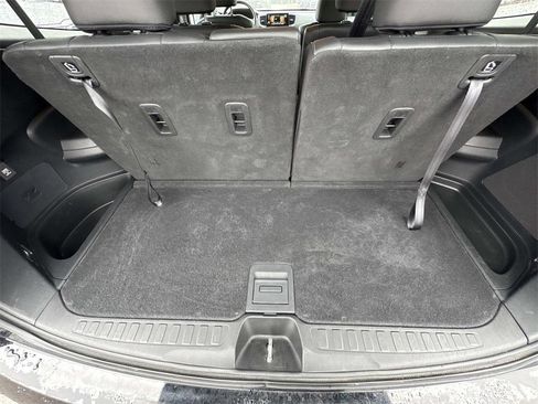 Used 2022 Honda Pilot Touring image 15