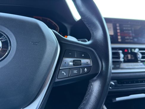 Used 2019 BMW 330i Sedan w/ Driving Assistance Package RWD image 14
