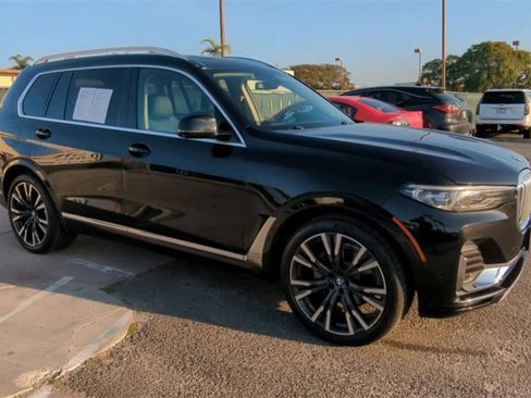 Used 2019 BMW X7 xDrive40i w/ Premium Package image 2