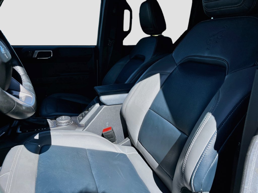 Used 2024 Ford Bronco Outer Banks AWD/4WD image 21