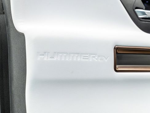 Used 2024 GMC Hummer EV 3X w/ Omega Edition image 62