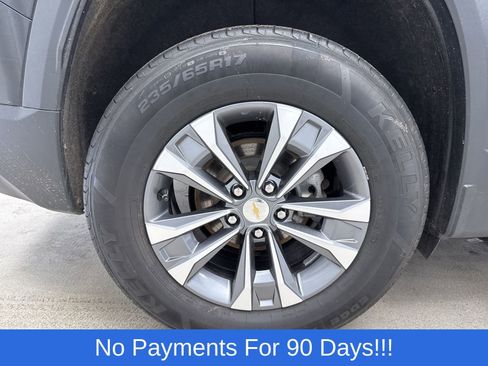 Used 2025 Chevrolet Equinox LT w/ Convenience Package II image 40