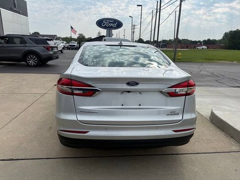 Certified 2019 Ford Fusion SE FWD image 8