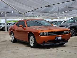 Used 2011 Dodge Challenger video 3