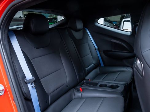 Used 2022 Hyundai Veloster N FWD image 21