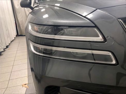 Used 2023 Genesis GV80 2.5T w/ Prestige 20" Package image 34