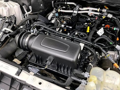 Used 2021 Ford Explorer XLT image 35