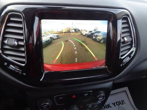 Used 2018 Jeep Compass Latitude w/ Popular Equipment Group image 27