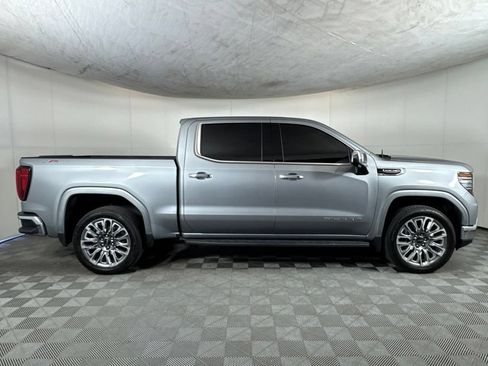 Certified 2024 GMC Sierra 1500 SLT w/ SLT Premium Plus Package AWD/4WD image 4