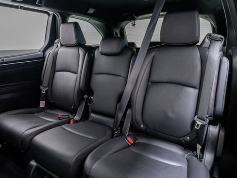 Used 2025 Honda Odyssey Sport-L image 31