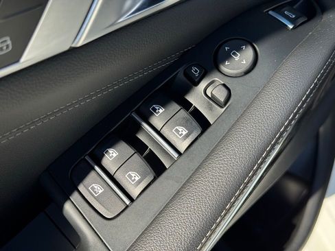 Used 2021 BMW X5 sDrive40i w/ M Sport Package image 29