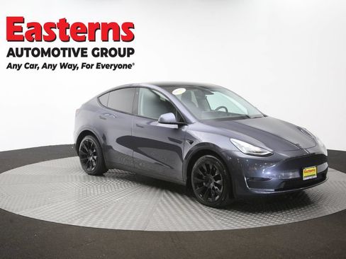 Used 2021 Tesla Model Y Long Range AWD/4WD image 44