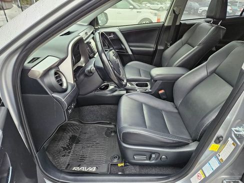 Used 2018 Toyota RAV4 Limited w/ Protection Package AWD/4WD image 17