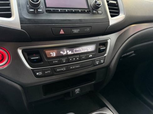 Used 2017 Honda Ridgeline RTS image 5