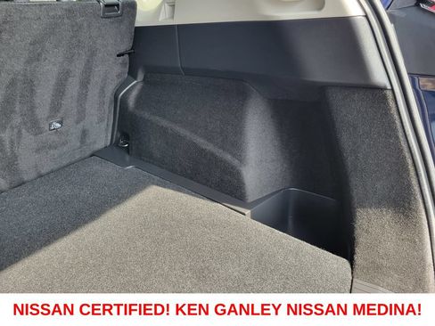 Certified 2025 Nissan Rogue SV AWD/4WD image 44