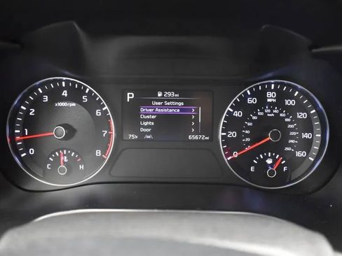 Used 2023 Kia Forte LXS image 27