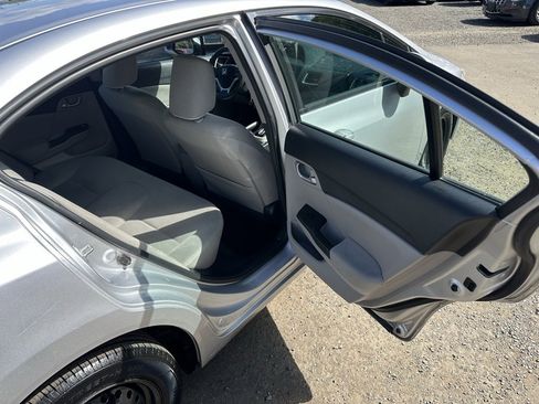 Used 2013 Honda Civic LX image 21