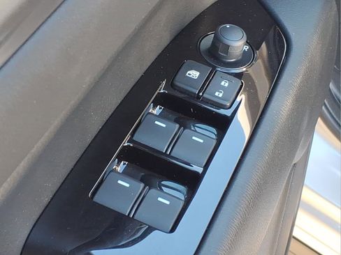 Certified 2025 MAZDA CX-5 AWD 2.5 S w/ Preferred Package image 15