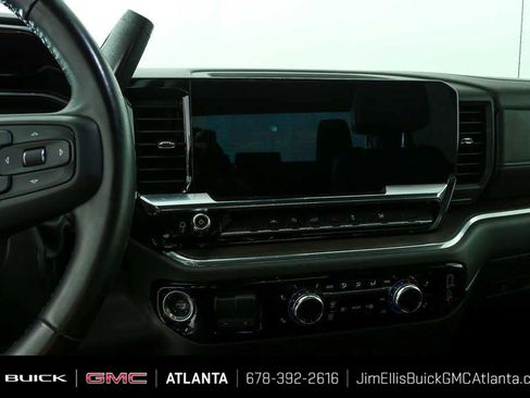 Used 2025 GMC Sierra 1500 SLT AWD/4WD image 17