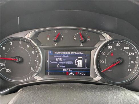 Used 2020 Chevrolet Equinox LT FWD image 10