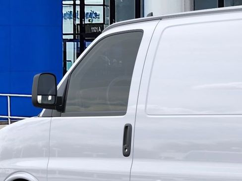 New 2025 Chevrolet Express 2500 Extended RWD image 12
