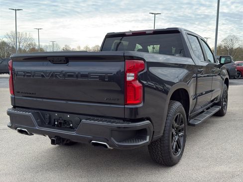 Used 2023 Chevrolet Silverado 1500 RST w/ Z71 Off-Road Package AWD/4WD image 5