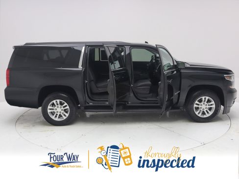 Used 2019 Chevrolet Suburban LS w/ Max Trailering Package AWD/4WD image 3