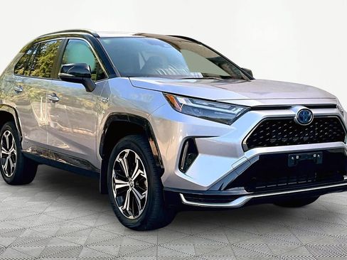 Certified 2023 Toyota RAV4 XSE w/ Weather Package AWD/4WD image 3