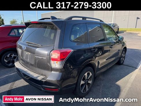 Used 2018 Subaru Forester 2.5i Premium w/ All-Weather Package AWD/4WD image 4