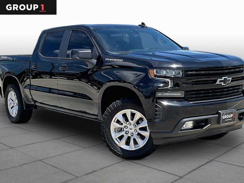 Used 2021 Chevrolet Silverado 1500 RST w/ Convenience Package II AWD/4WD image 1