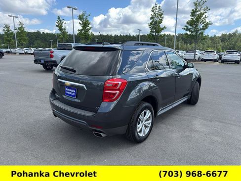 Used 2017 Chevrolet Equinox LT AWD/4WD image 7