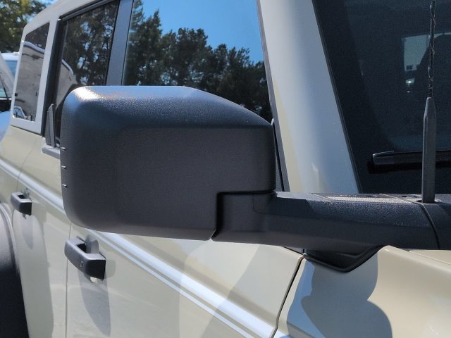 New 2026 Ford Bronco Heritage Edition AWD/4WD image 11