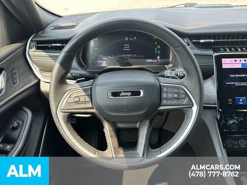 Used 2024 Jeep Grand Cherokee Limited 4xe AWD/4WD image 29