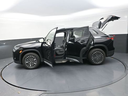 New 2026 Volkswagen Tiguan S image 32