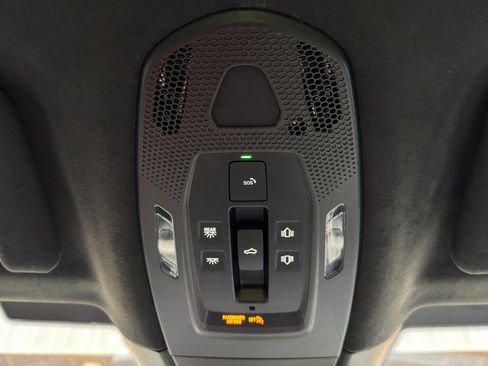 Used 2025 Porsche Panamera GTS AWD/4WD image 36