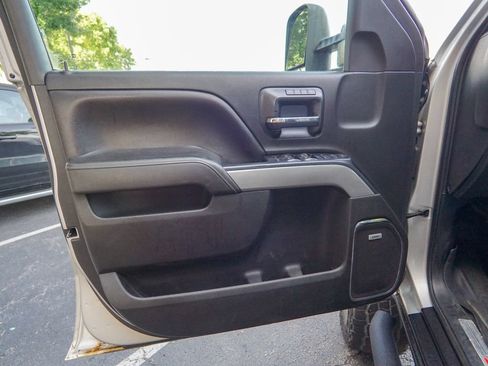 Used 2015 Chevrolet Silverado 2500 LTZ w/ Duramax Plus Package AWD/4WD image 15