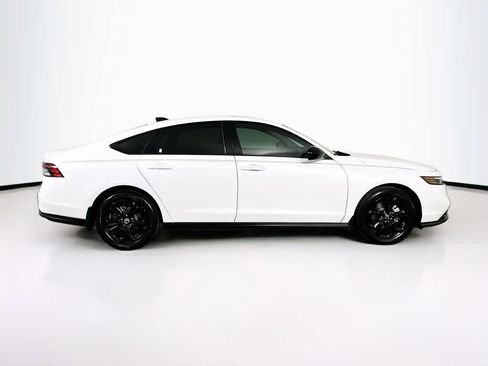 Used 2025 Honda Accord SE image 26