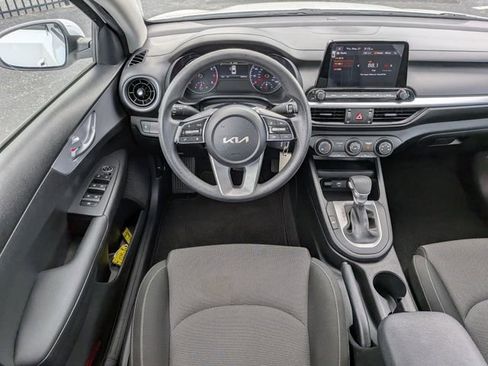 Used 2024 Kia Forte LXS FWD image 14
